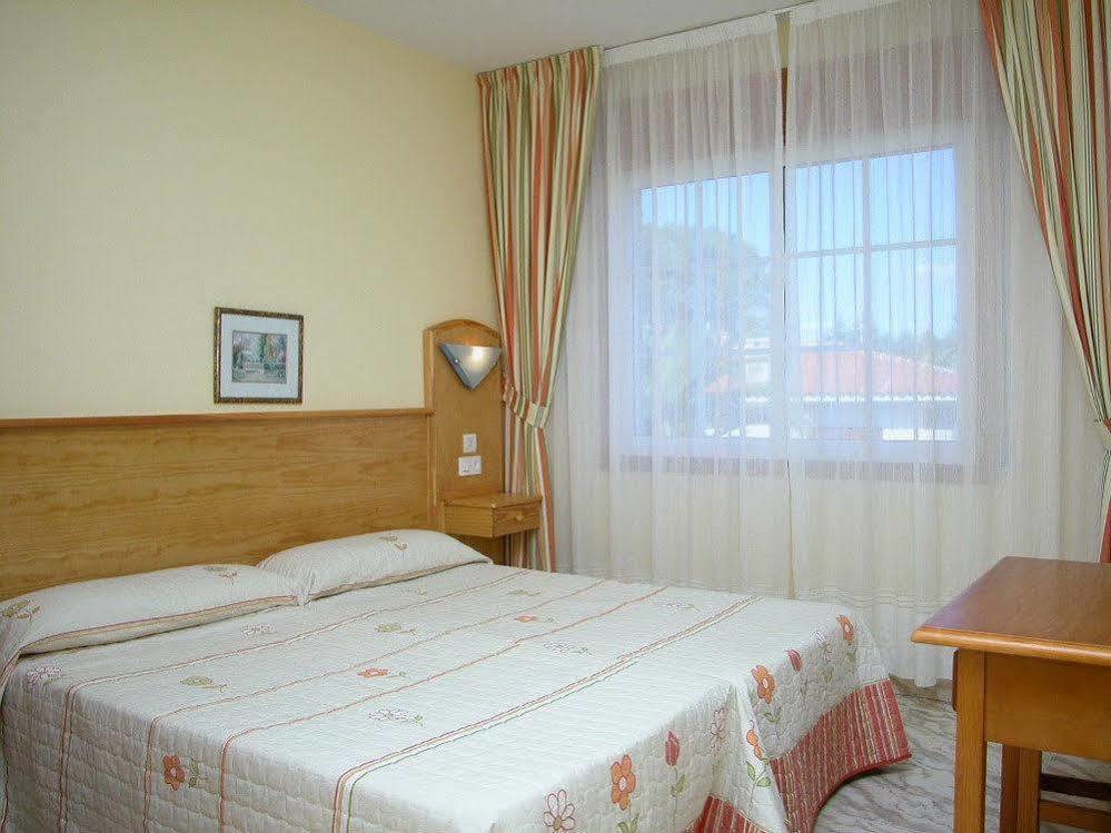 Coral Do Mar I Hotel Paxarinas Екстериор снимка